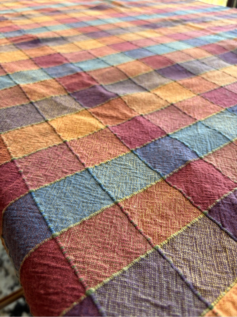 Fall tablecloth - Picture 3 of 3